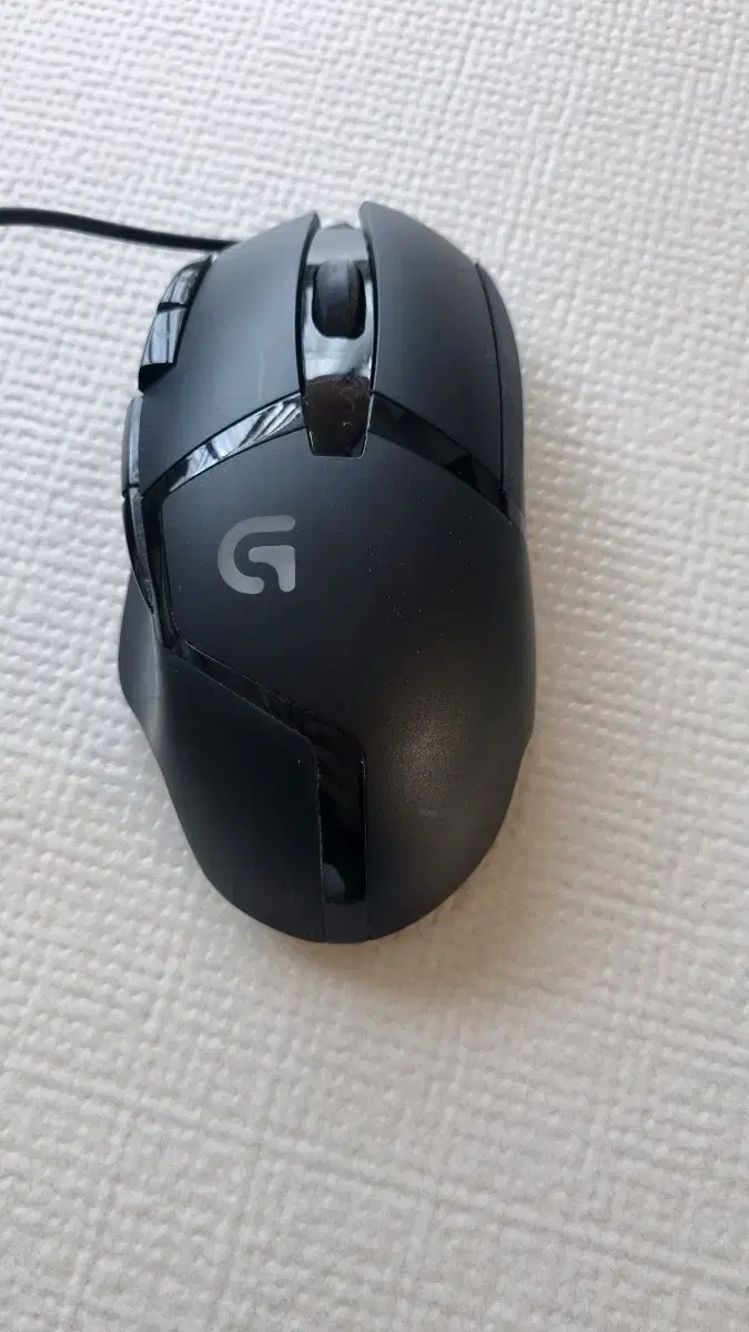 로지텍 G402 게이밍 마우스